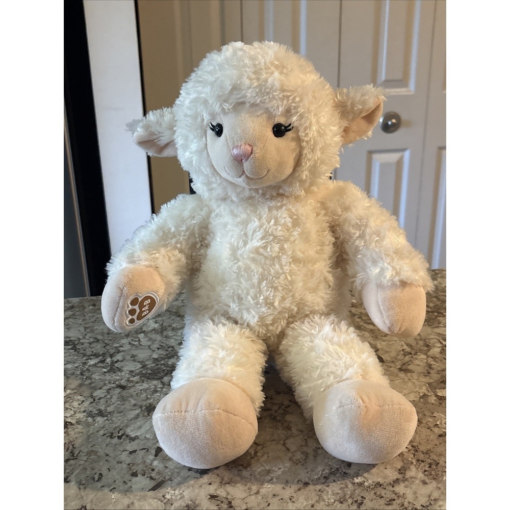 Build-A-Bear Vanilla Cuddly Lamb Sheep Plush Stuffed Toy Eyelashes Retired 2018